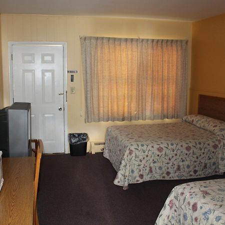 Crest Motel Bartlett Εξωτερικό φωτογραφία