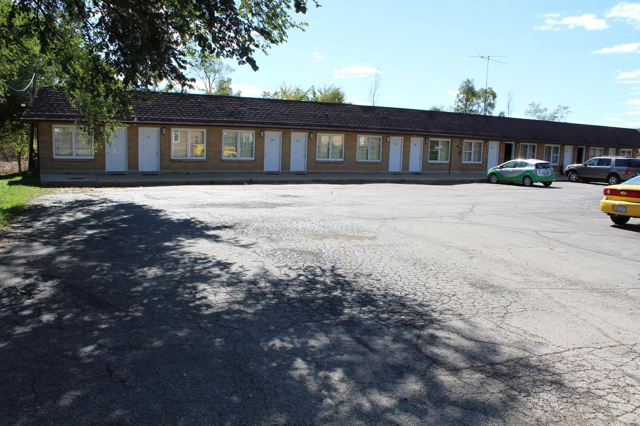 Crest Motel Bartlett Εξωτερικό φωτογραφία