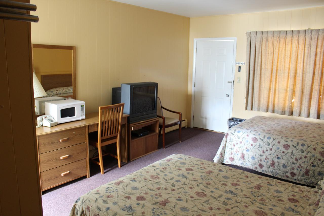 Crest Motel Bartlett Εξωτερικό φωτογραφία